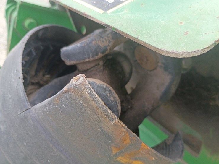 john-deere-1517-image-13