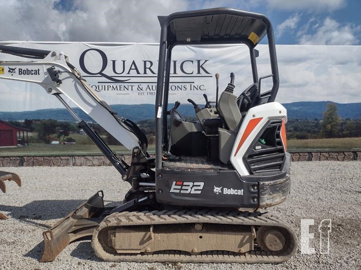 2018-bobcat-e32i-image-12