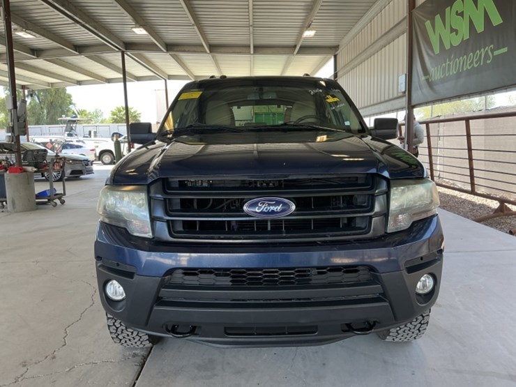 2016-ford-expedition-image-3