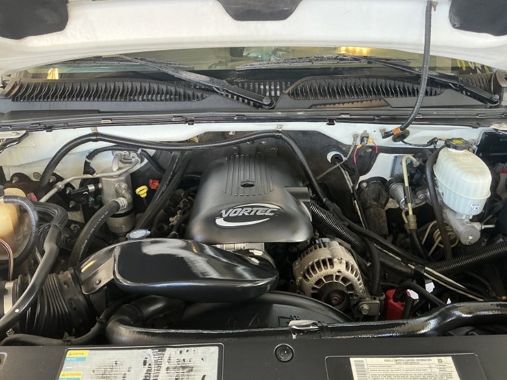 2005-chevrolet-silverado-2500hd-image-11