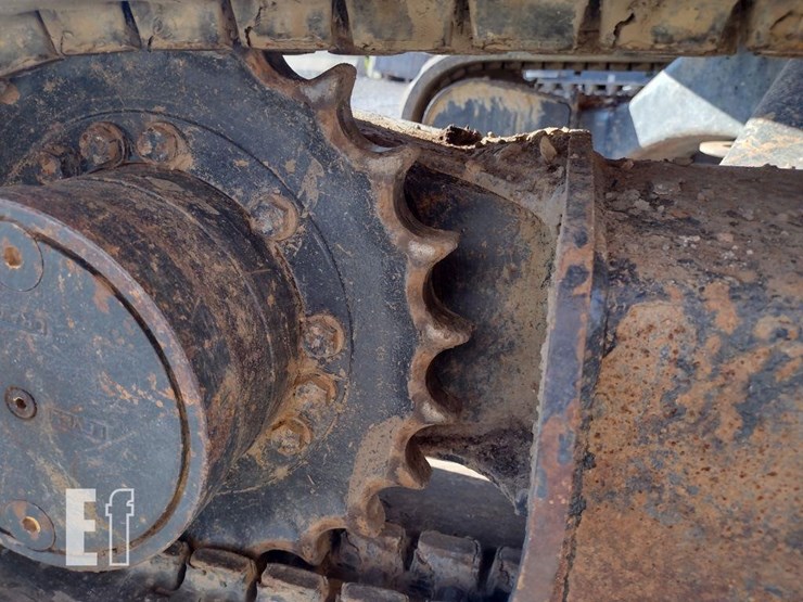 2021-deere-35g-image-27