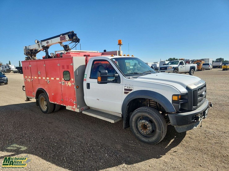 2009-ford-f550-image-2