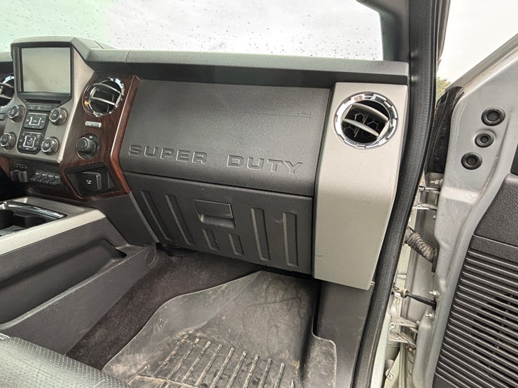 2014-ford-f250-image-30