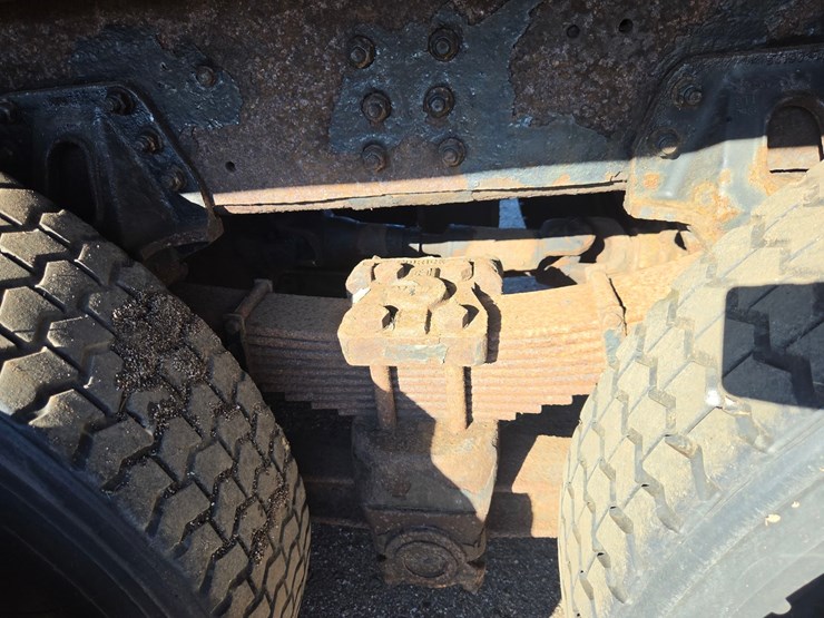 2000-caterpillar-3126-image-36