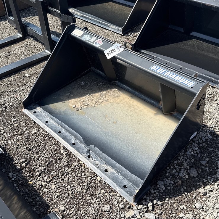 #2043 • BLUE DIAMOND 44" MINI SKID STEER SMOOTH BUCKET
