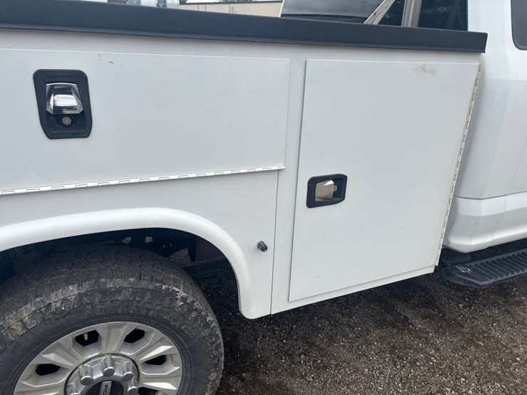 2022-ford-f250-image-61