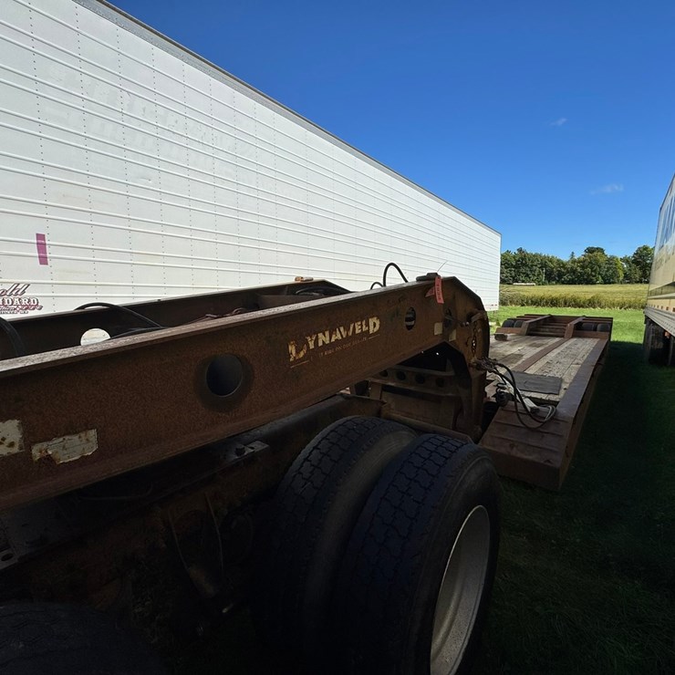 1997 DYNAWELD LOWBOY