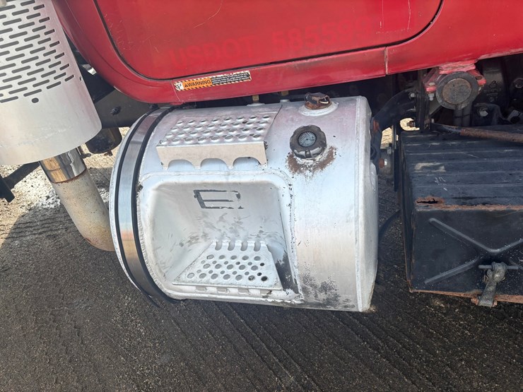 mack-rd688s-image-23