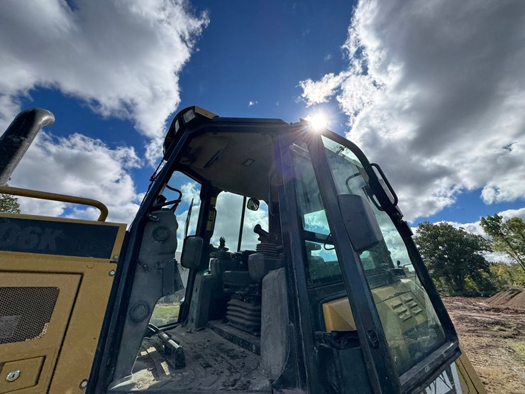 caterpillar-d6k-lgp-image-12