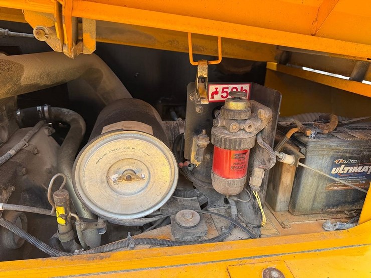 jcb-506c-image-12