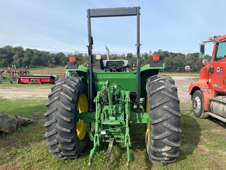 john-deere-6405-image-5