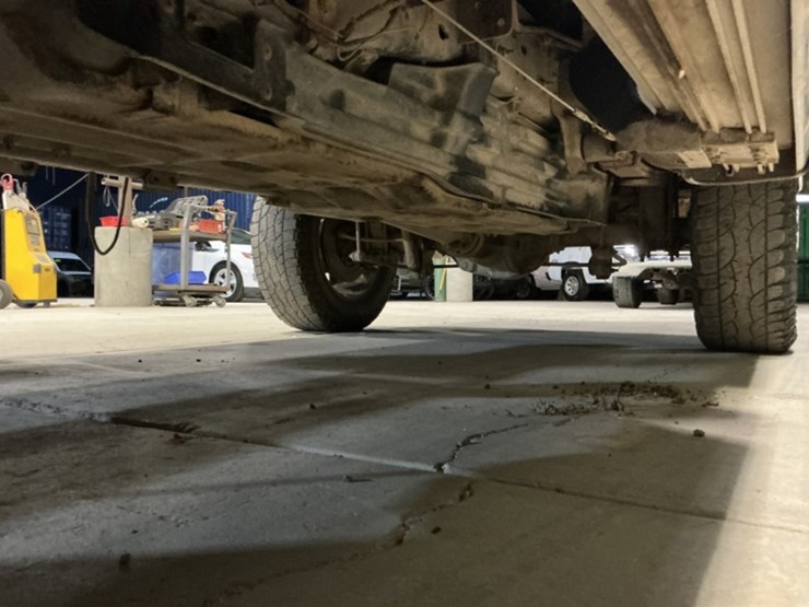 2011-ford-f350-image-26