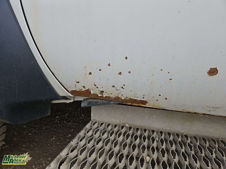 2009-ford-f550-image-33
