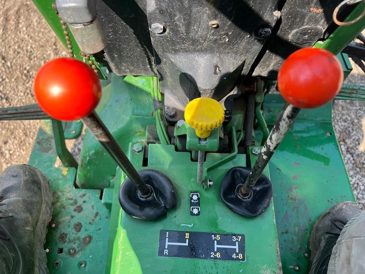john-deere-2550-image-26