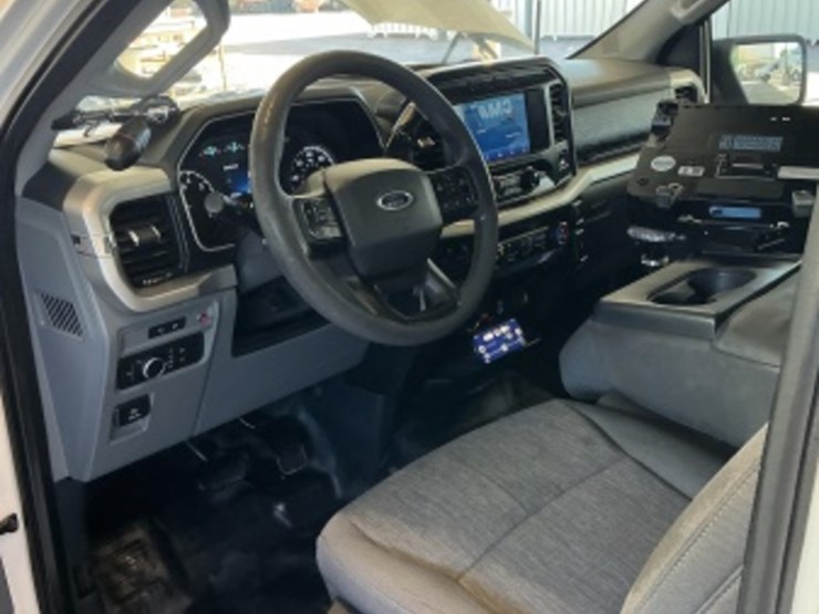 2021-ford-f150-image-22