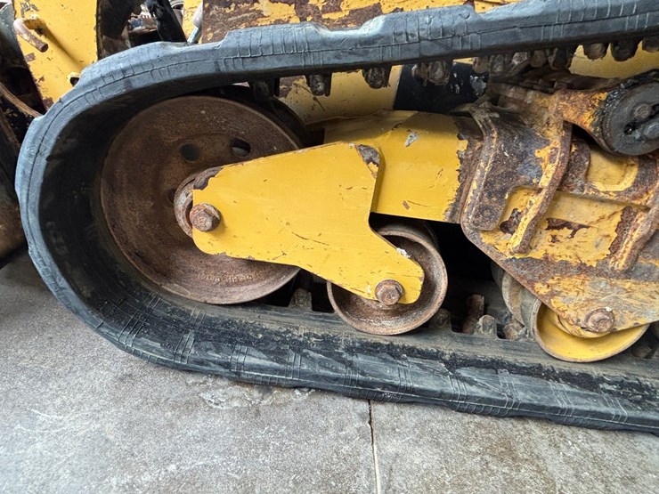 caterpillar-259d-image-14
