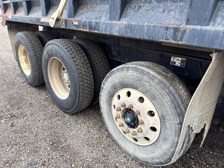 2009-kenworth-t800-image-6