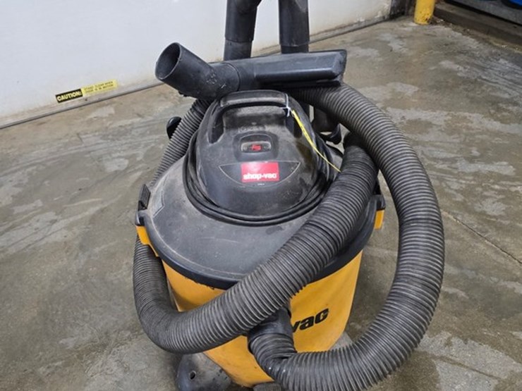 #9715-•-shop-vac-12-gallon-shop-vac-image-7