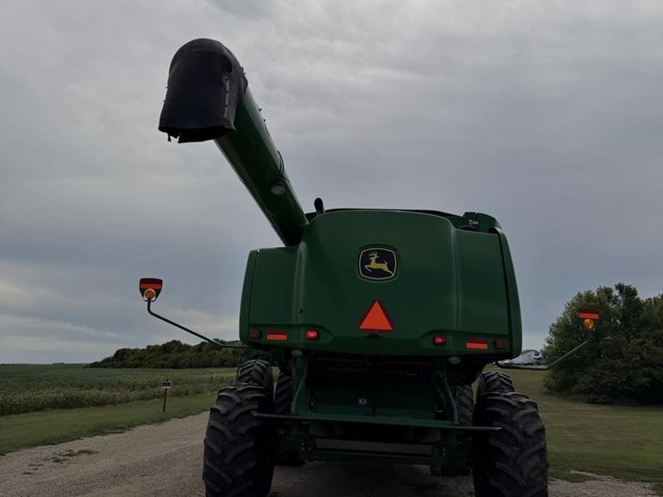 2009-john-deere-9770-sts-image-7