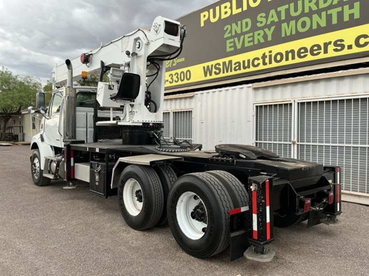 2007-sterling-lt9500-image-7