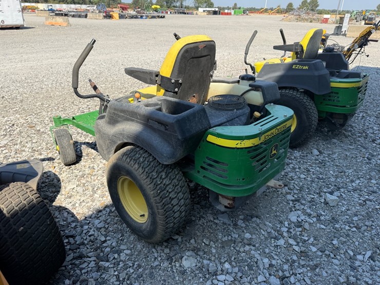 john-deere-z445-image-5