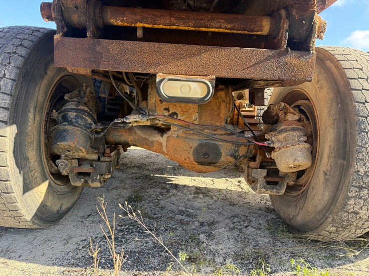 mack-dm685s-image-63