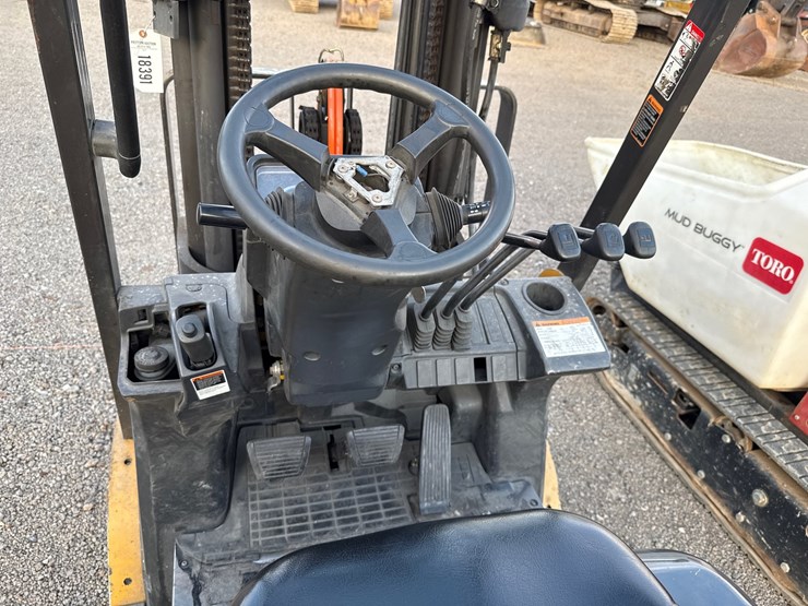 #2080-•-cat-g5000-lp-forklift-image-10