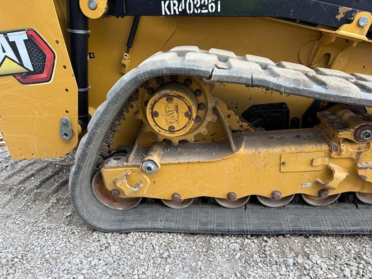 2024-caterpillar-265-image-13