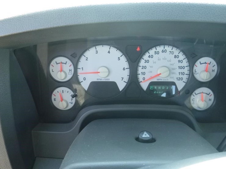 2007-dodge-ram-1500-image-14
