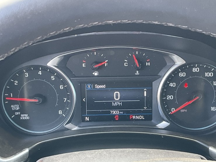 2024-chevrolet-equinox-lt-image-16