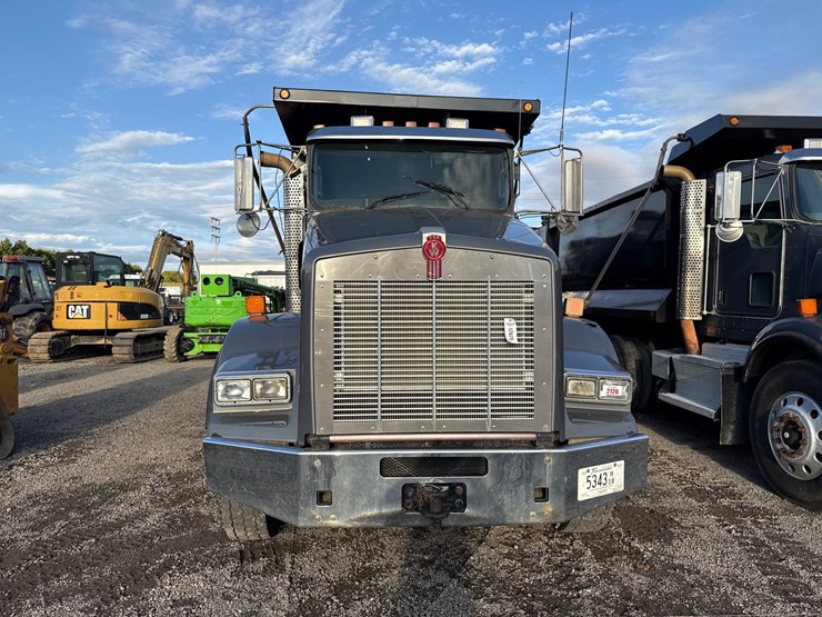 2014-kenworth-t800-image-2