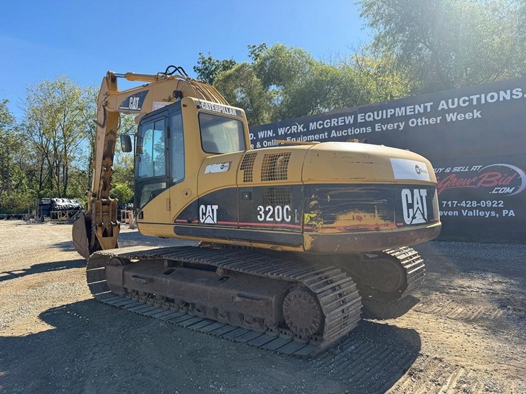 2005-caterpillar-320cl-image-2