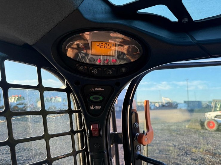 2018-bobcat-s550-image-22