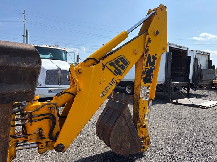 jcb-214-image-11