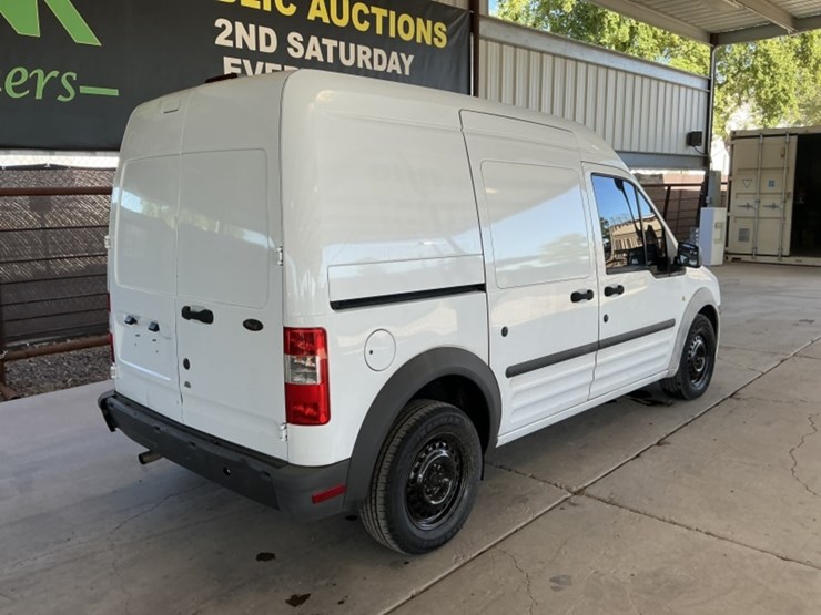 2011-ford-transit-connect-image-7