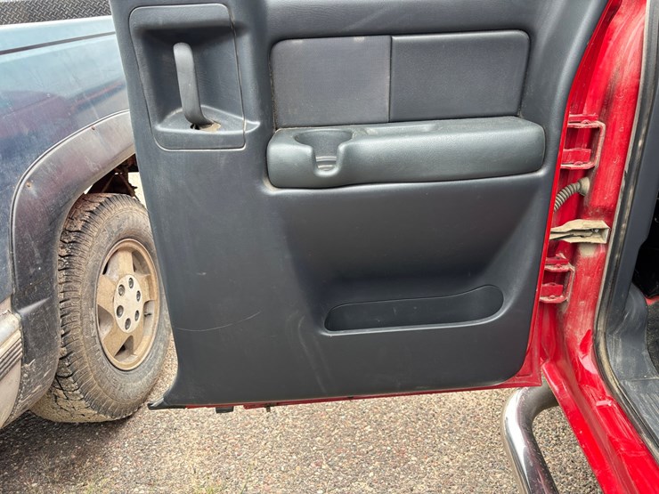 1999-chevrolet-silverado-1500-image-46