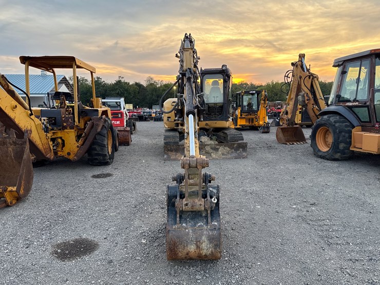 caterpillar-308d-image-2