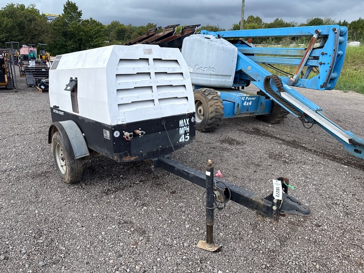 #2077-•-2017-rotair-toable-air-compressor-image-2