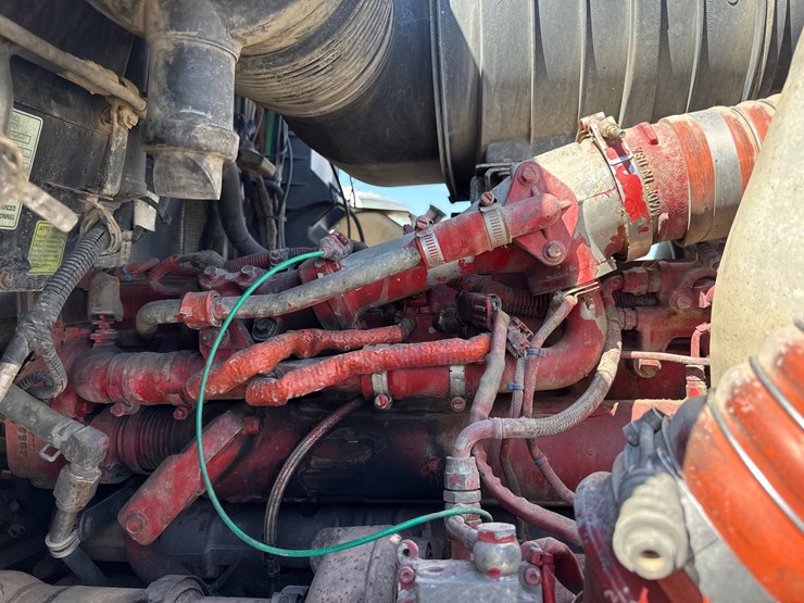 2010-kenworth-t800-image-57