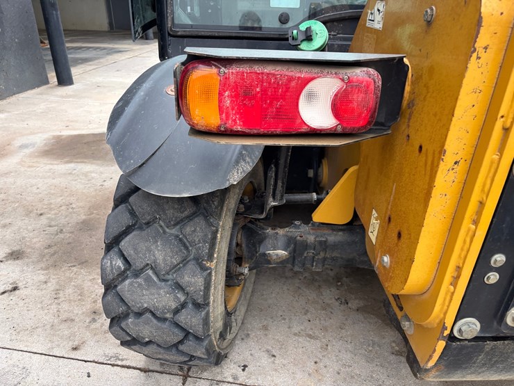 caterpillar-th255-image-19