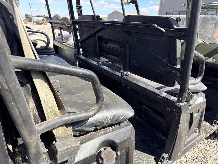 2011-polaris-ranger-crew-image-16