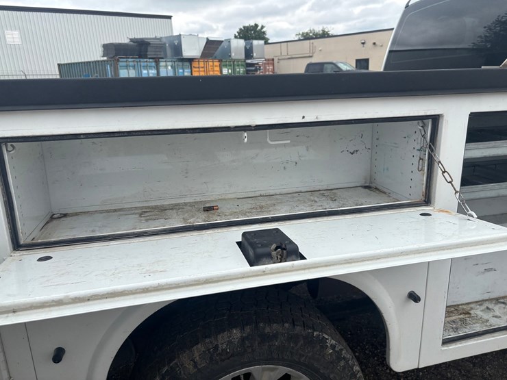 2022-ford-f250-image-64
