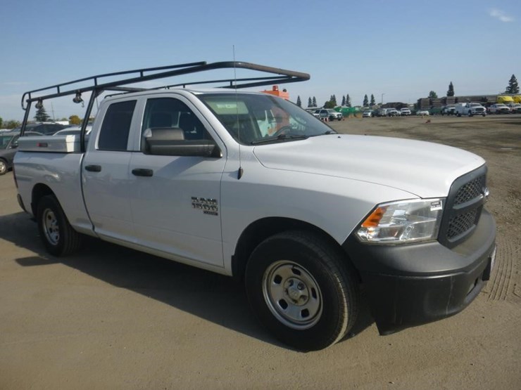 2021-dodge-1500-image-2