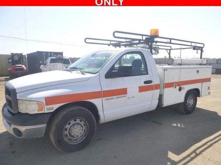 2005-dodge-ram-2500-image-1