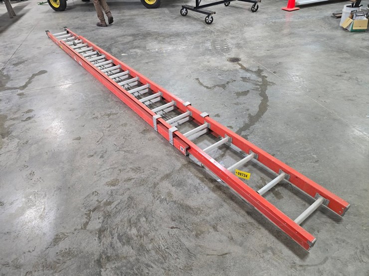 #9734-•-louisville-36'-extension-ladder-image-1