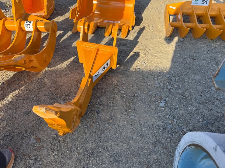 #53-•-giyi-cat305-excavator-ripper-inv#55147-image-1