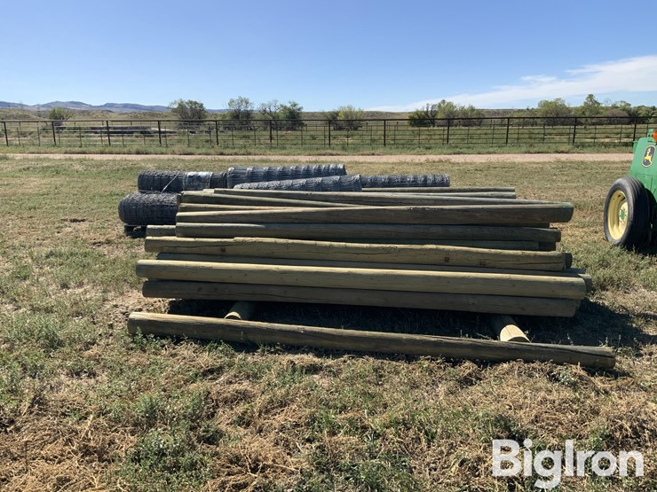 wood-posts-&-hinge-joint-wire-image-6