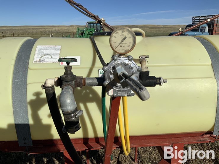 snyder-industries-3-pt-boom-sprayer-image-10