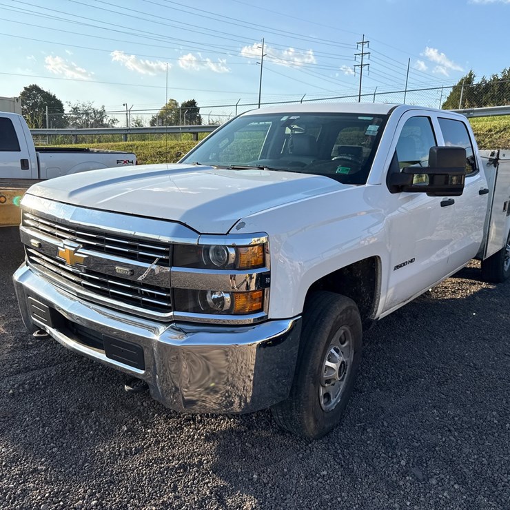 2016 CHEVROLET 2500