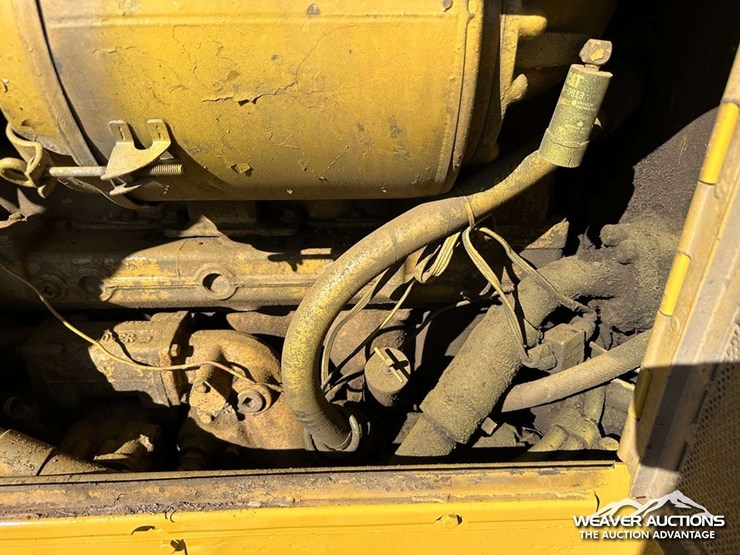 caterpillar-d6d-image-60